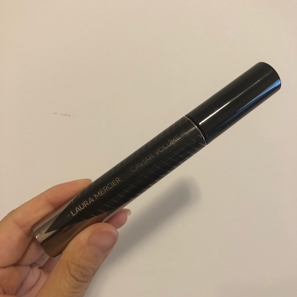 Laura Mercier Caviar Volume Mascara - Picture 1 of 3